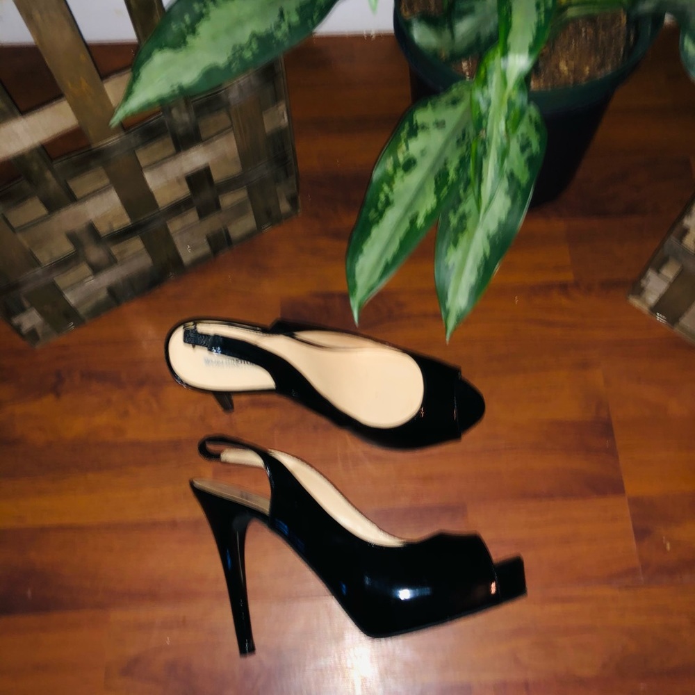 Shoes - Picture 3 of 5